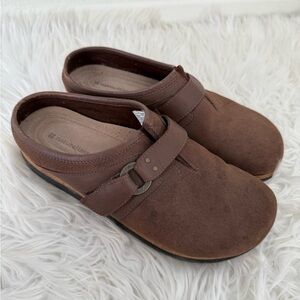 Naturalizer Elyse Clogs